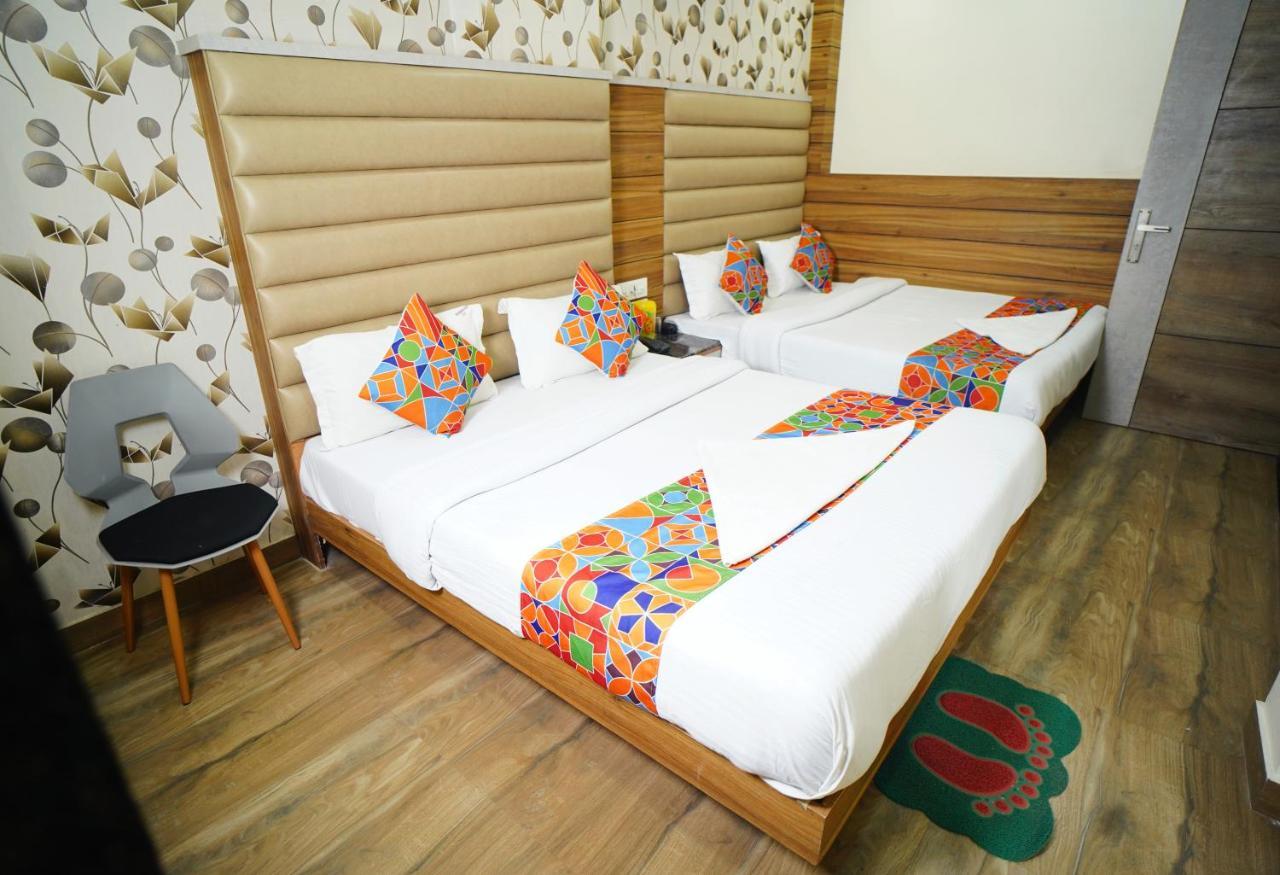 Hotel Delhi Darshan Deluxe-By Rsl Hospitality Nové Dillí Exteriér fotografie