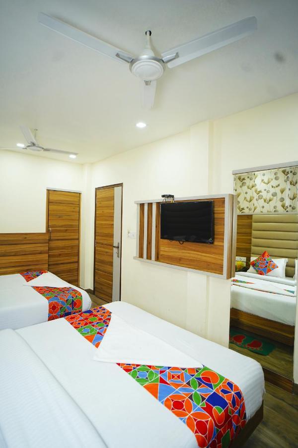 Hotel Delhi Darshan Deluxe-By Rsl Hospitality Nové Dillí Exteriér fotografie