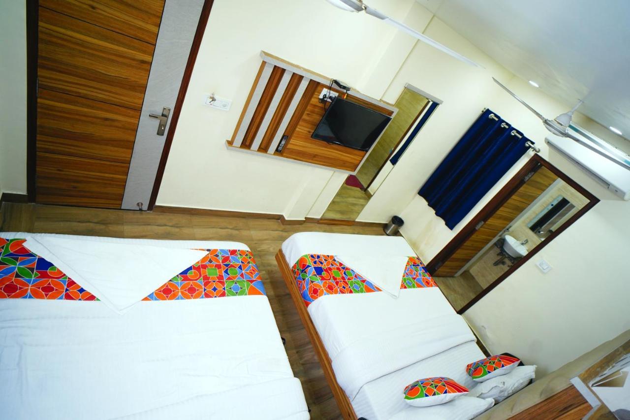 Hotel Delhi Darshan Deluxe-By Rsl Hospitality Nové Dillí Exteriér fotografie